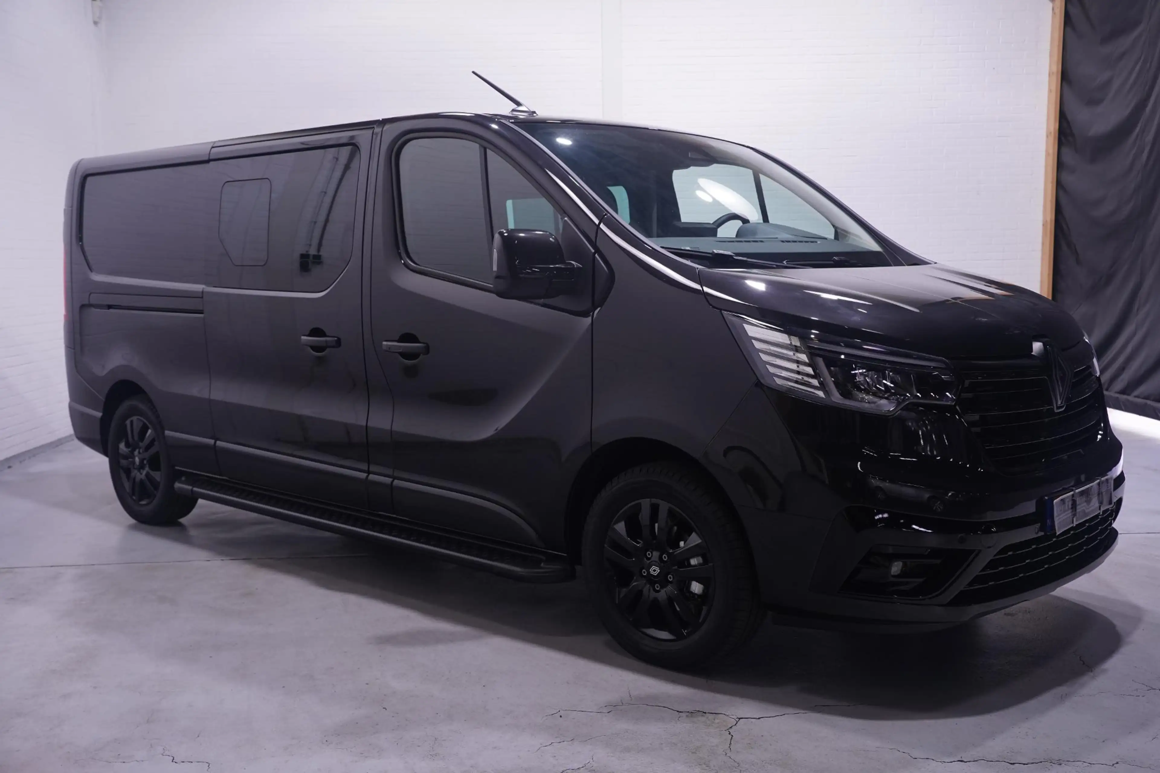 Renault Trafic 2.0 Blue dCi 170 pk L2 Aut. Dubbel Cabine Navi NAP — photo 2