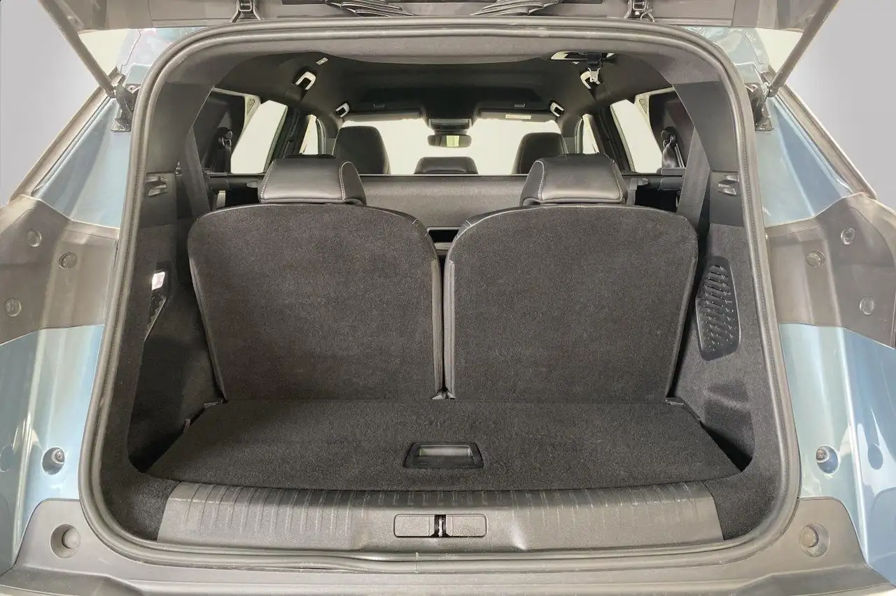 Peugeot 5008 Allure Hybrid 7 places 19