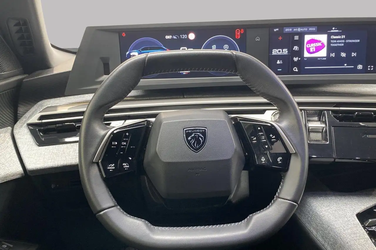 Peugeot 5008 Allure Hybrid 7 places 12