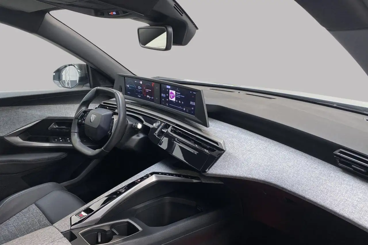 Peugeot 5008 Allure Hybrid 7 places 2
