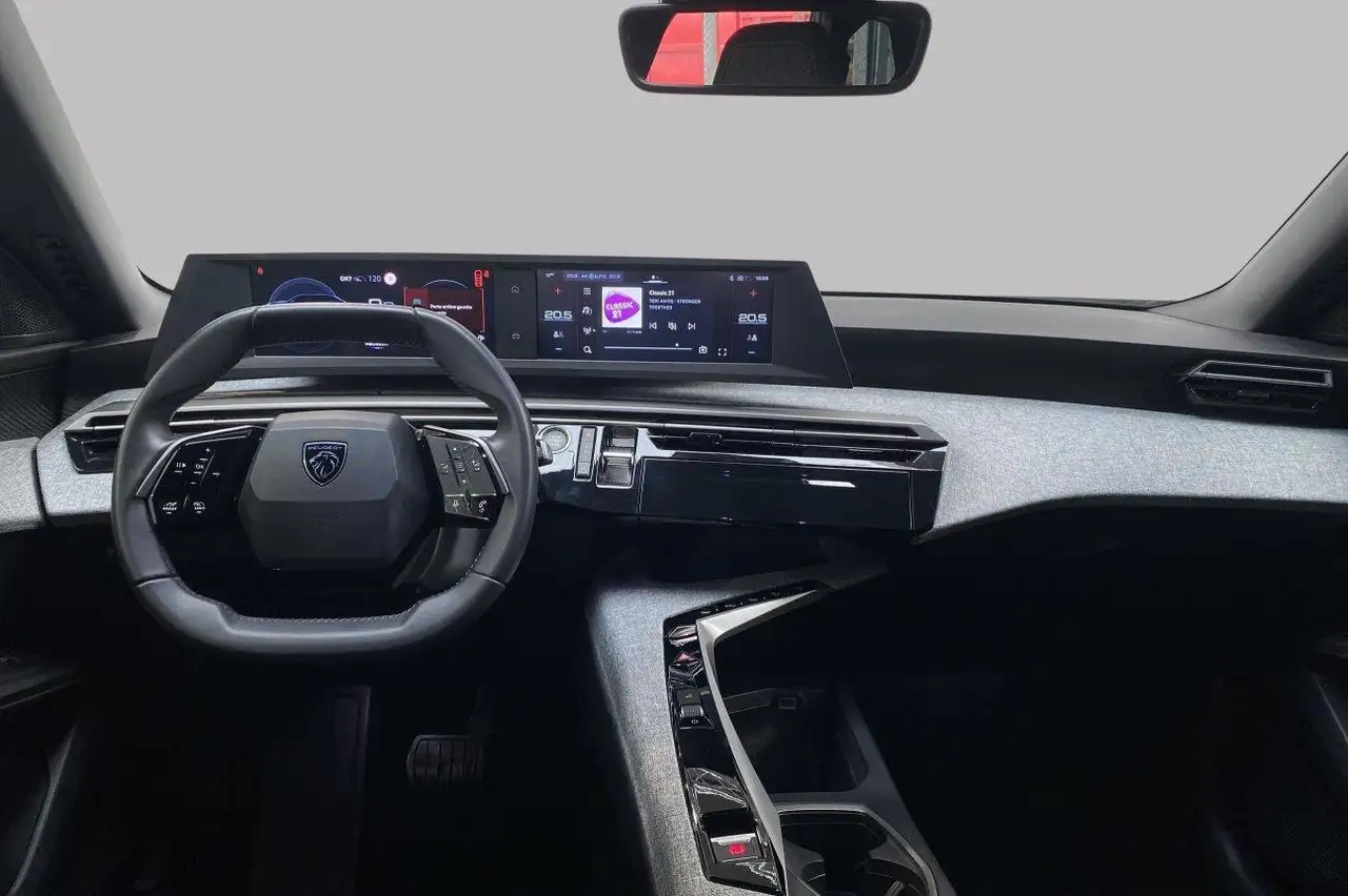 Peugeot 5008 Allure Hybrid 7 places 11