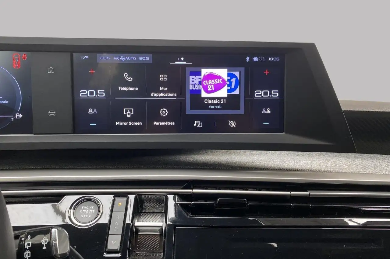 Peugeot 5008 Allure Hybrid 7 places 13