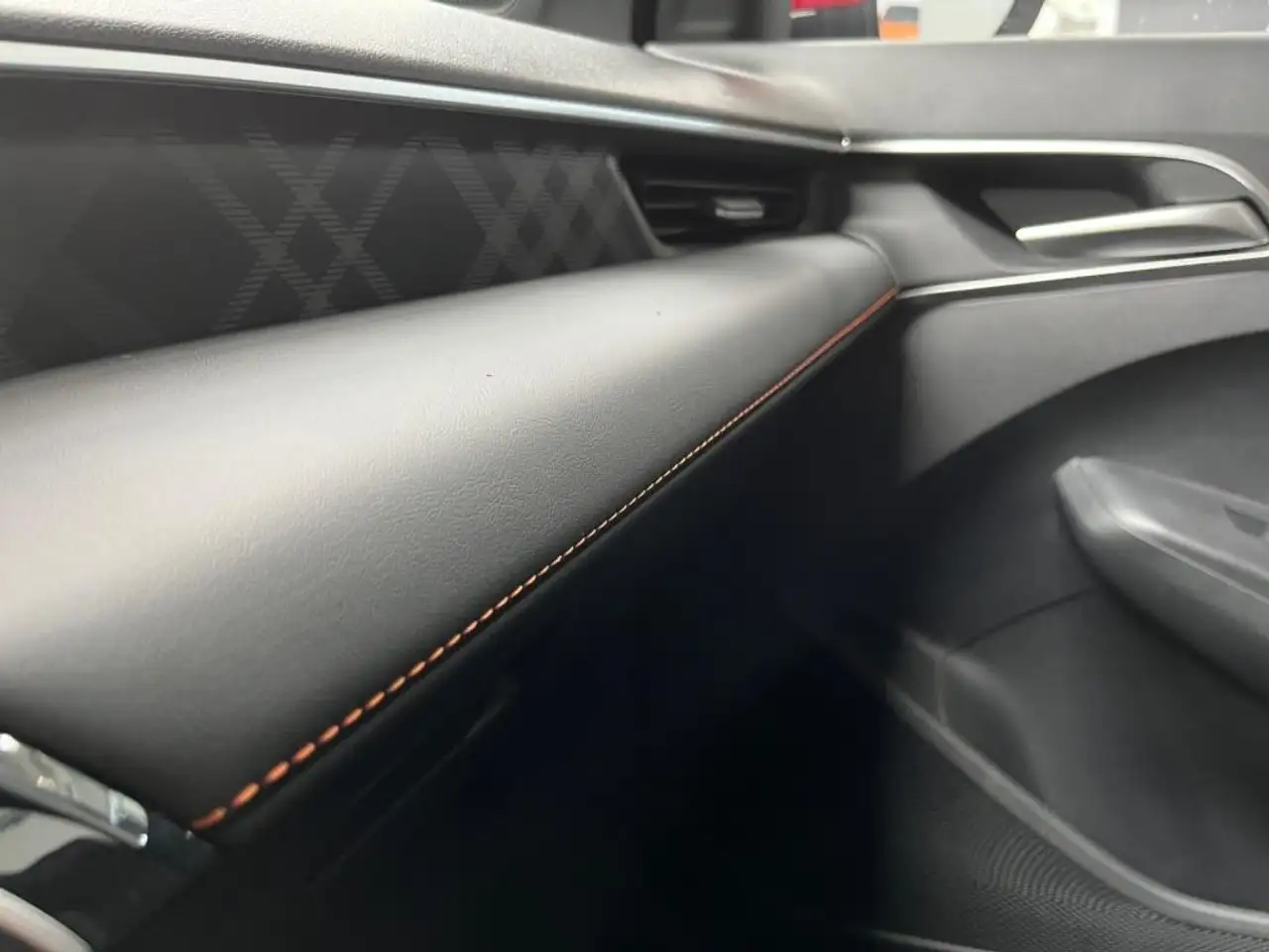 MG MG3 Standard **Kamera/LED, миниатюра 9