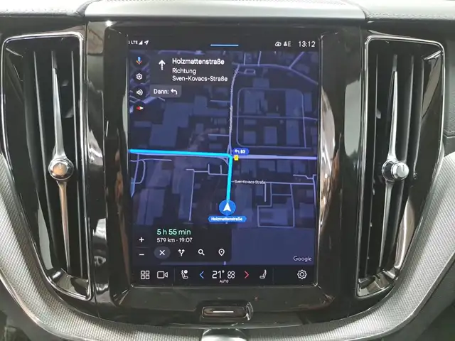 Volvo XC60 view 15
