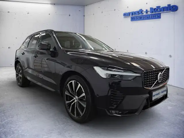 Volvo XC60 view 2