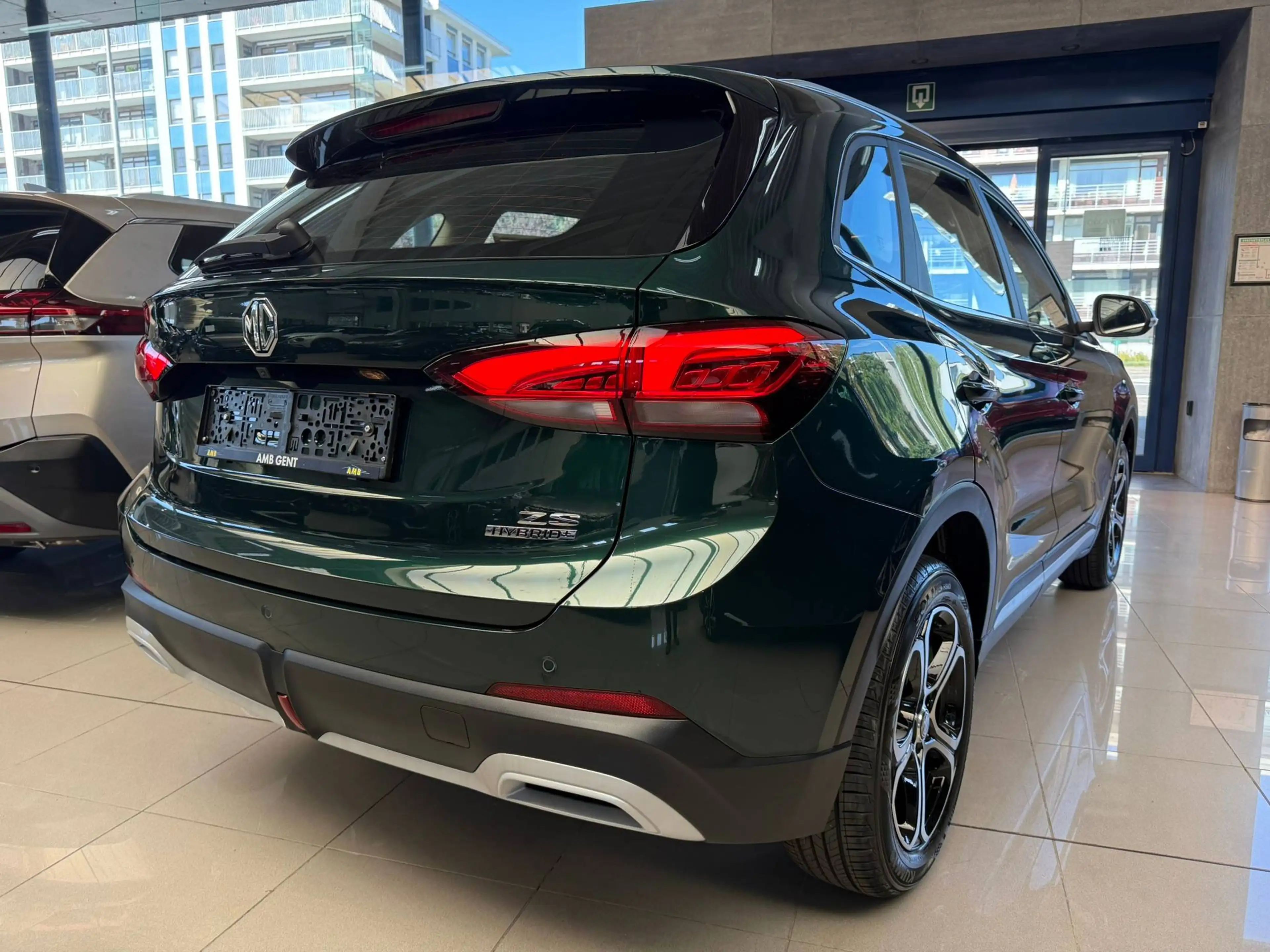 MG ZS 1.5i HYBRID+ 197pk(!!) AUTOMAAT COMFORT + NAVI CAMERA - NIEUW !!!!! — photo 6