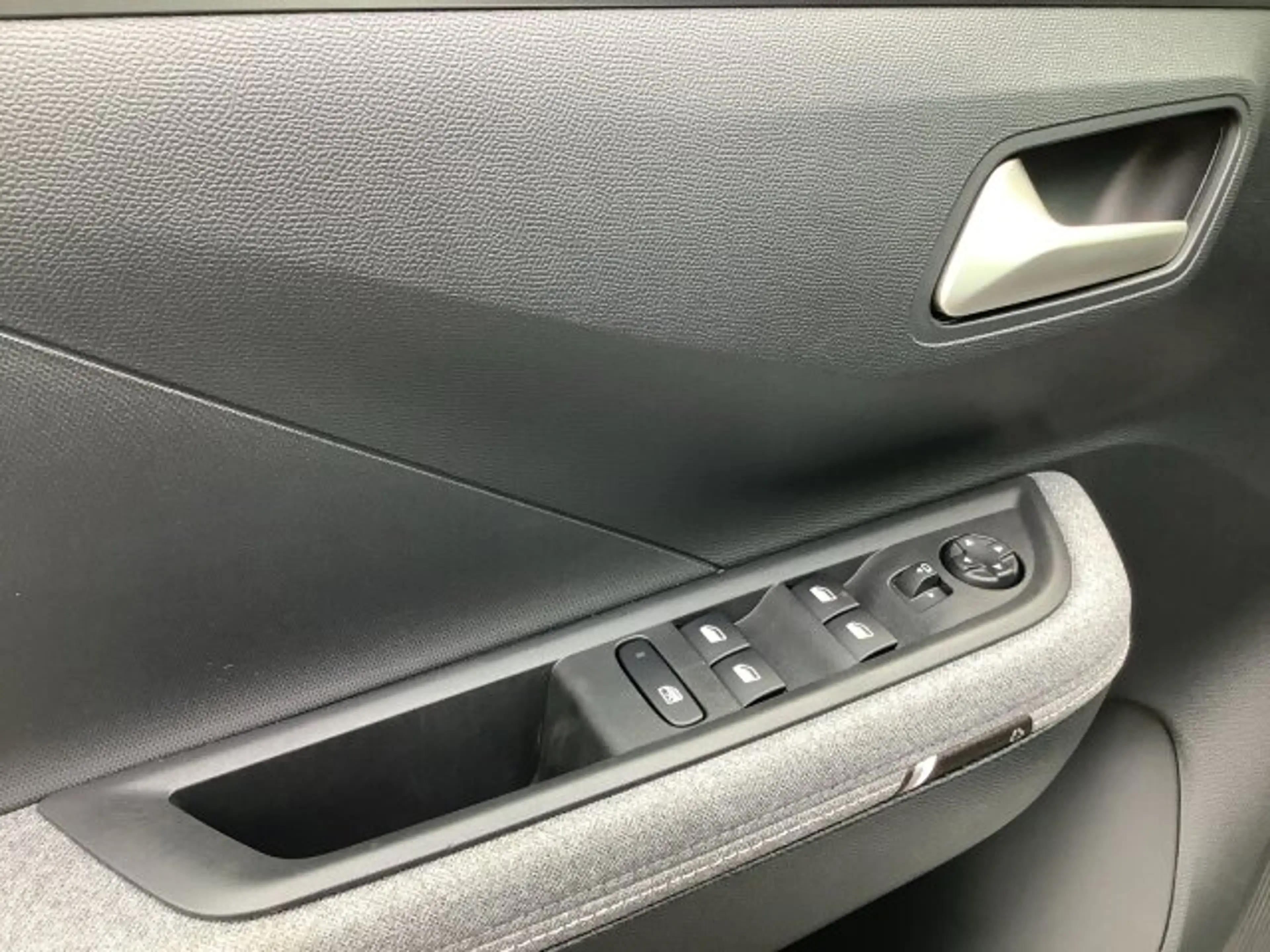 Opel Frontera GS 113 Ext Range 54kWh +Allwetter+Kamera+Winter+ — photo 7