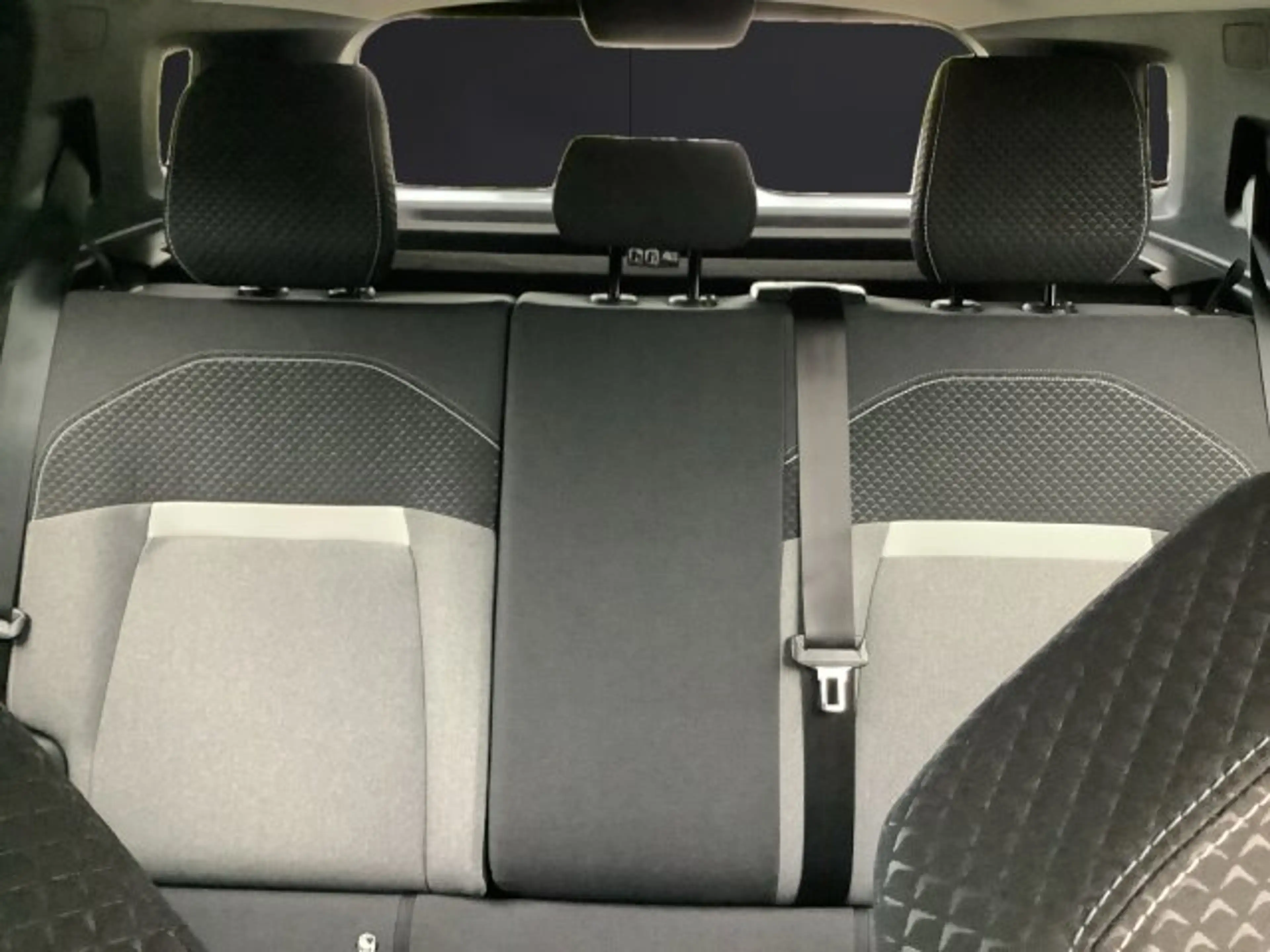 Opel Frontera GS 113 Ext Range 54kWh +Allwetter+Kamera+Winter+ — photo 14