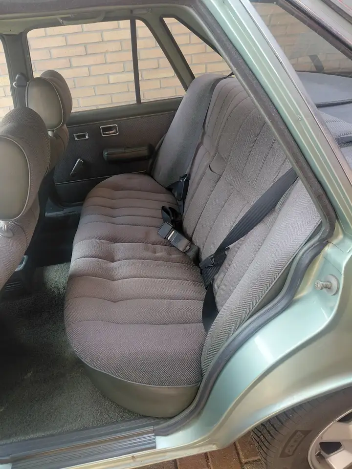 Opel Senator 2.5e, foto 3