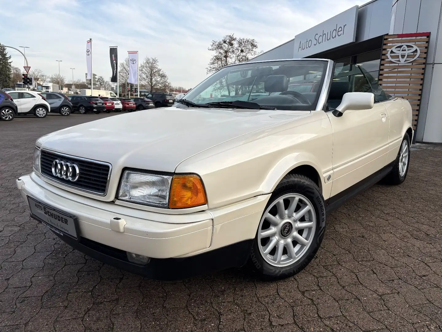 Audi Cabriolet **GEPFLEGT** Weiß - 1