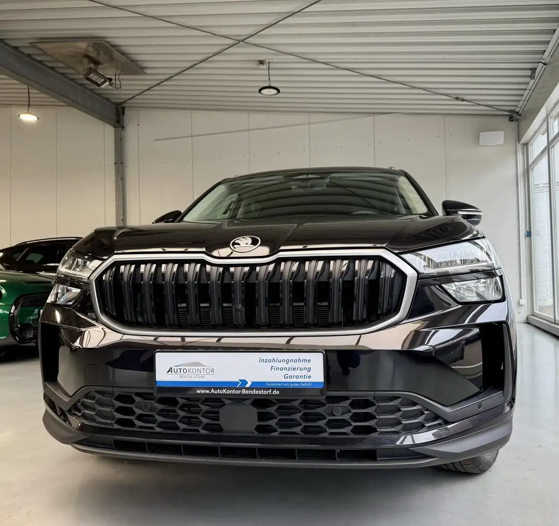 Skoda Kodiaq Selection Autom., *LED *Kamera *7-Sitzer *AHK Zwart - 1