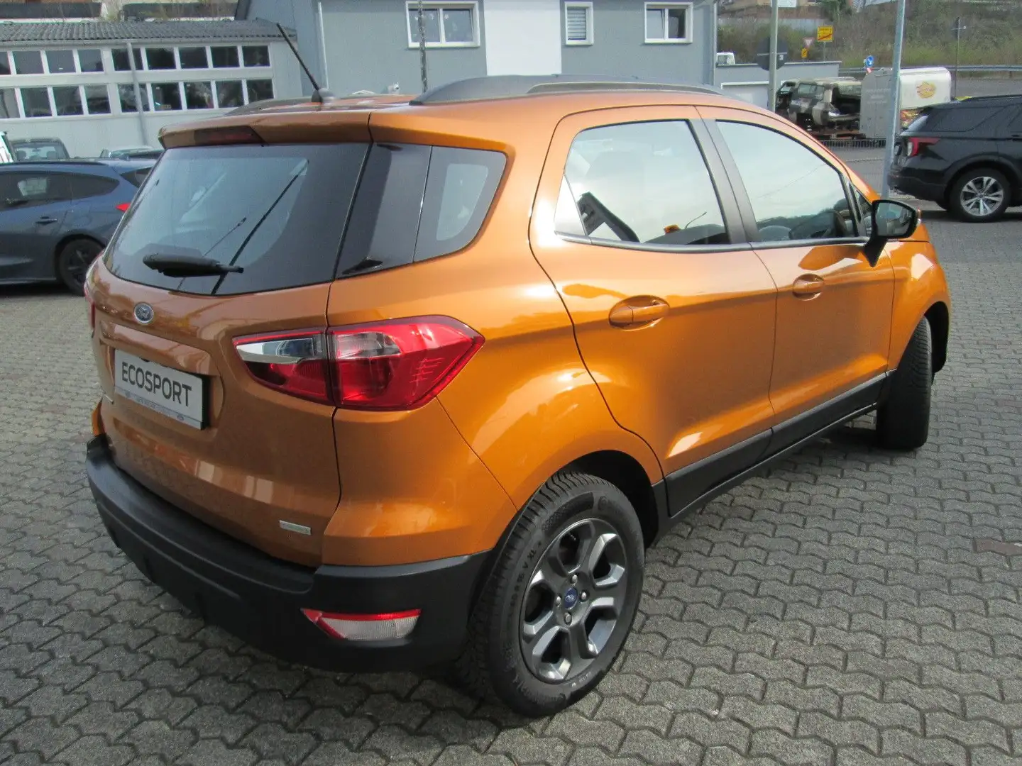 Ford EcoSport Cool & Connect Naranja - 2
