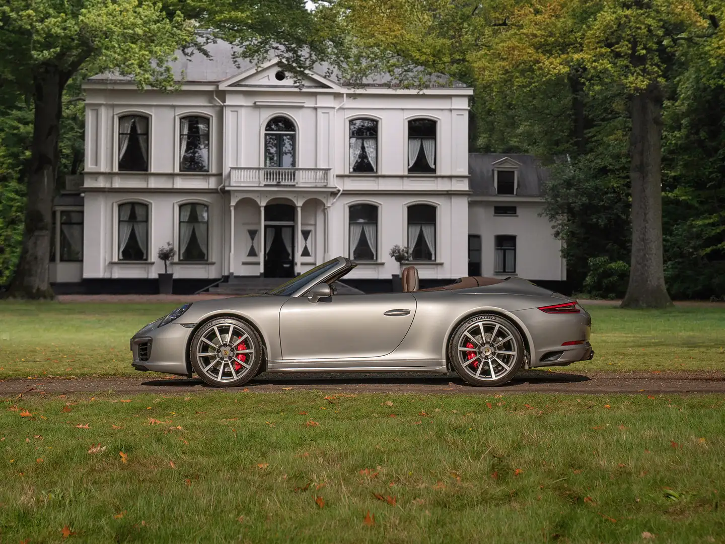 Porsche 991 Cabrio 3.0 Carrera 4S | Adapt. Sportstoelen Plus | Grau - 1