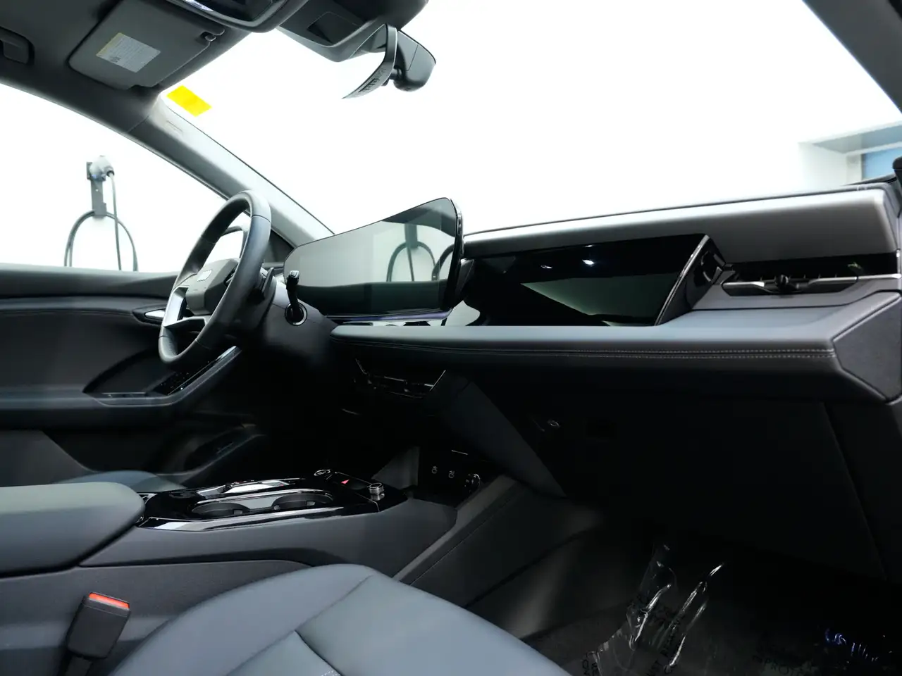 Audi Q6 e-tron снимка Audi Q6 e-tron
