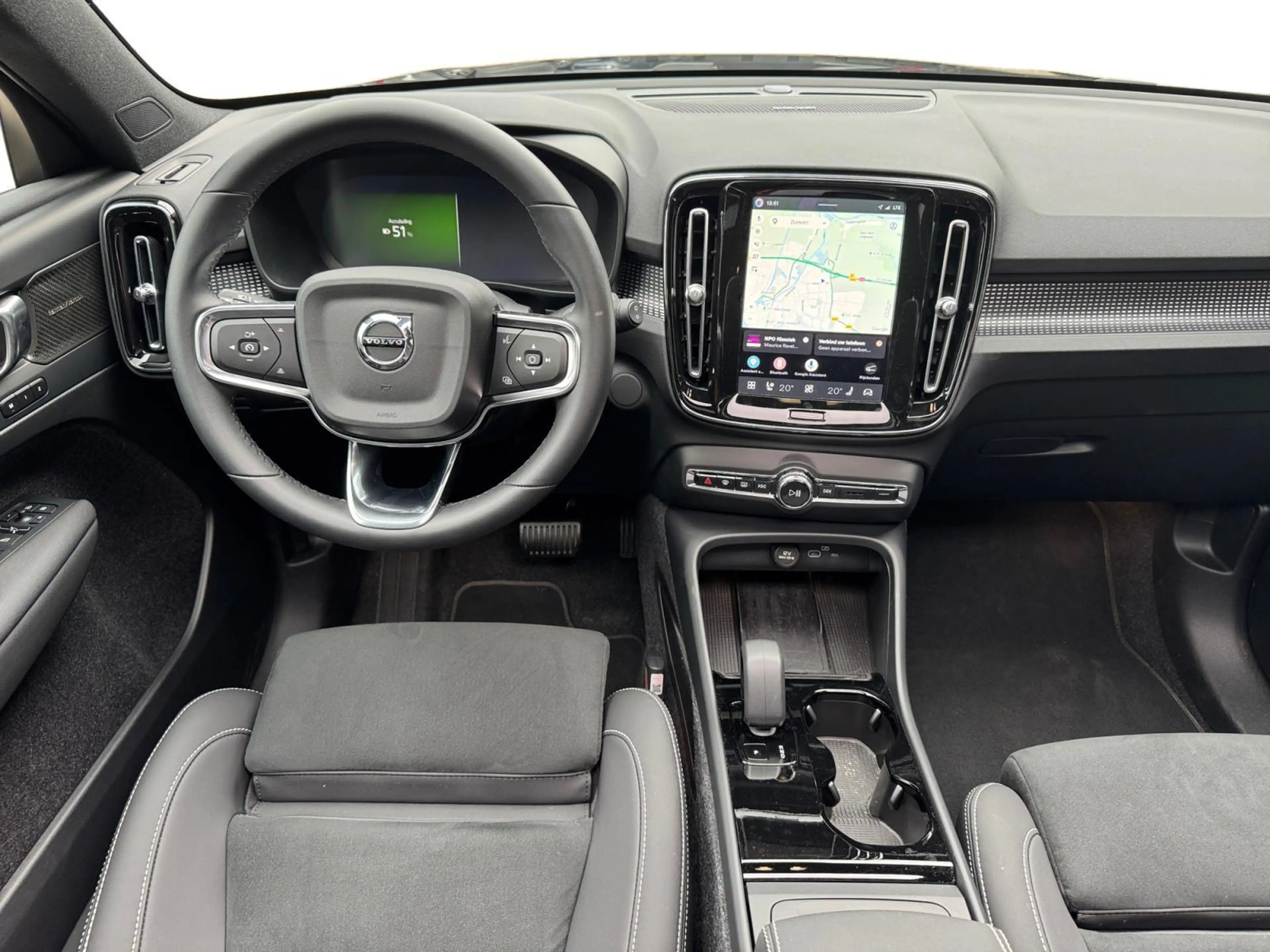 Volvo EX40 Single Motor Extended Range Ultra Europa 82 kWh — photo 9