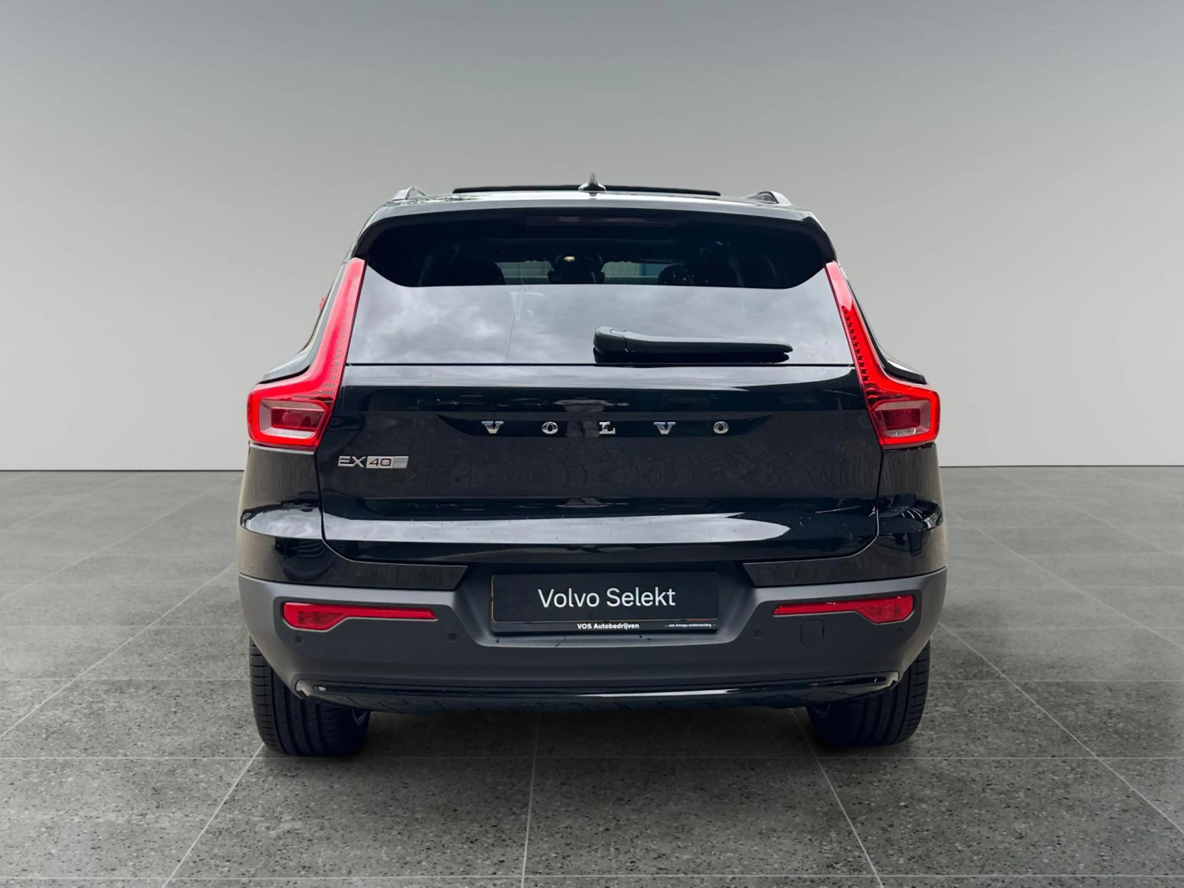 Volvo EX40 Single Motor Extended Range Ultra Europa 82 kWh — photo 5