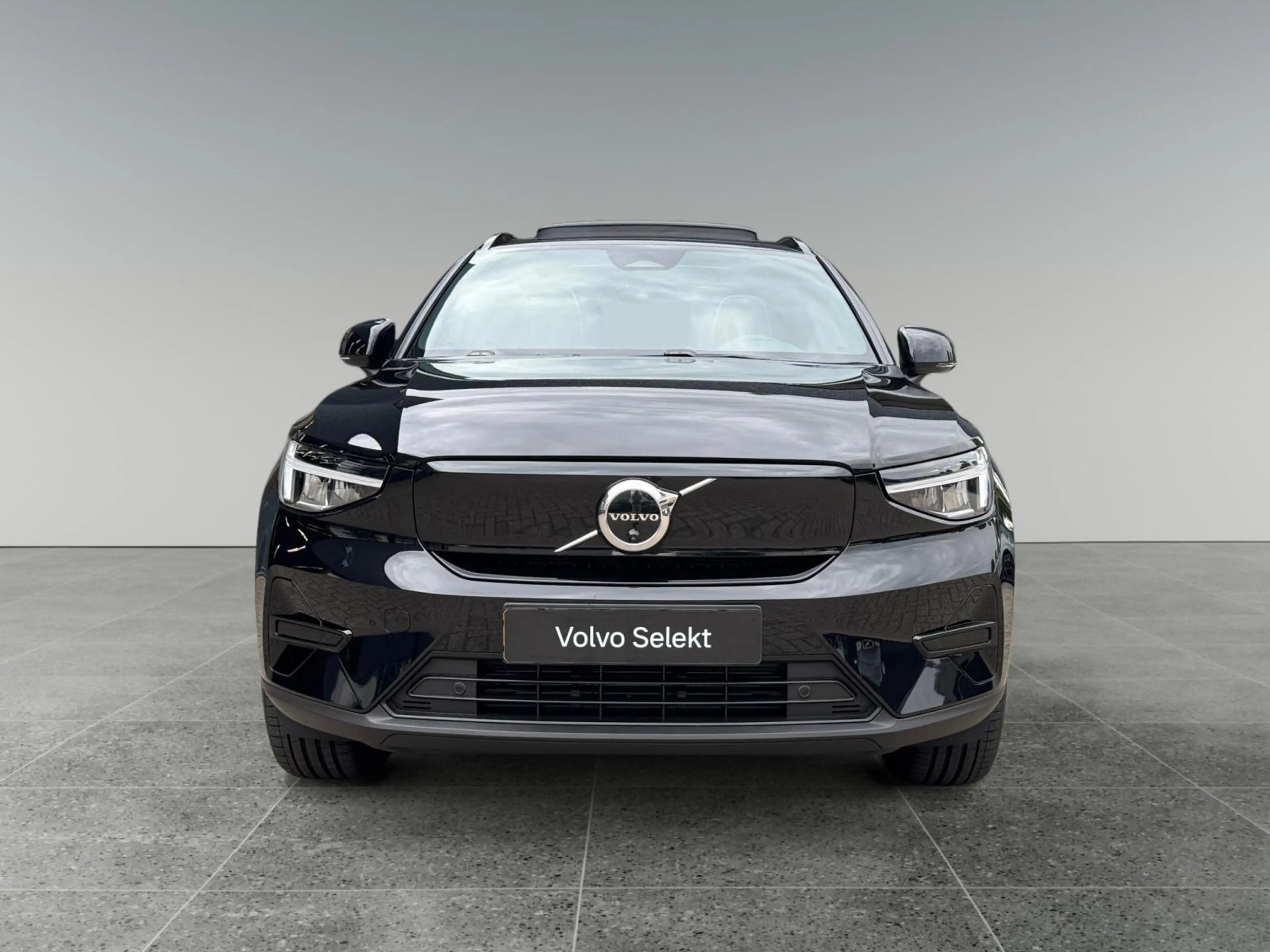 Volvo EX40 Single Motor Extended Range Ultra Europa 82 kWh — photo 7