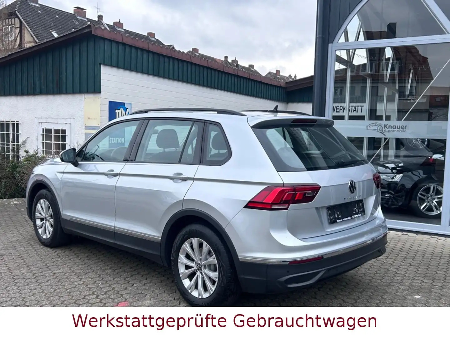 Volkswagen Tiguan 1.5 *ACC*LED*Sitzh*PDC*AHK* Silber - 2