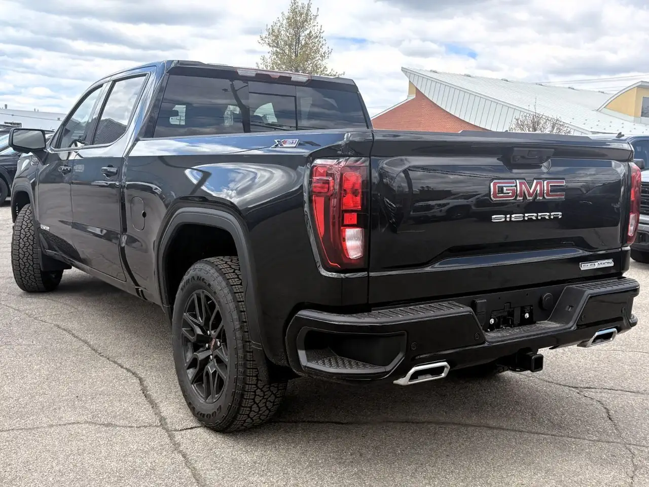 GMC Sierra 1500 снимка GMC Sierra 1500