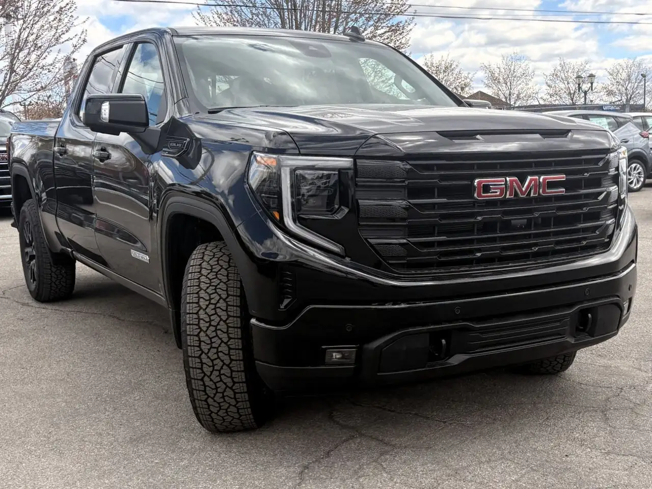 GMC Sierra 1500 снимка GMC Sierra 1500