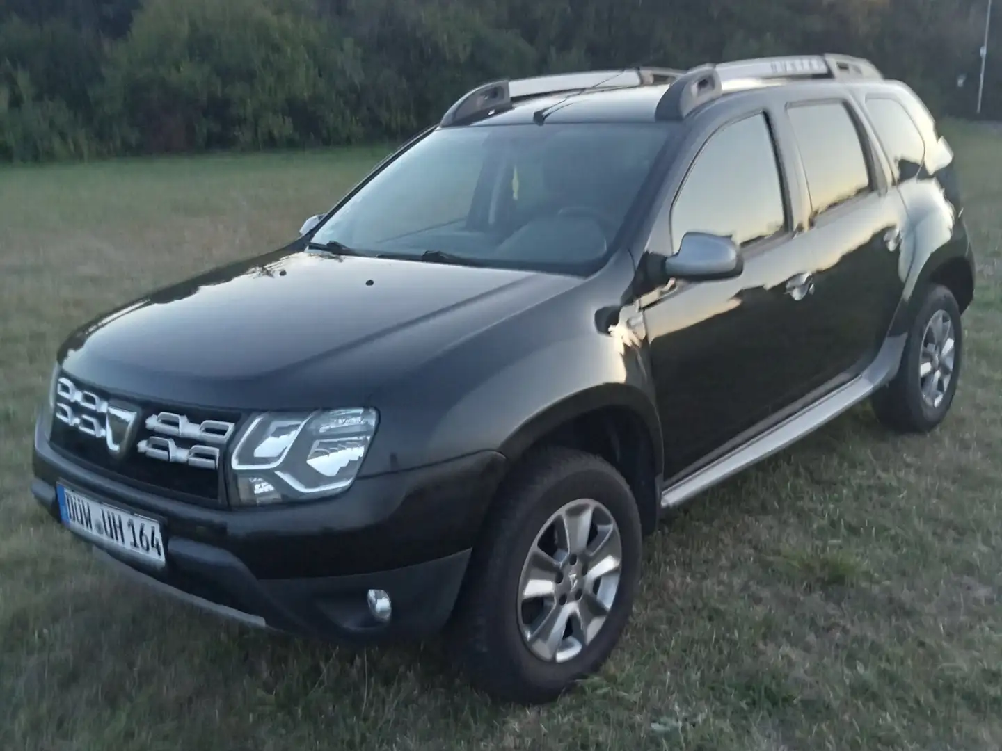 Dacia Duster Duster 1.6 16V 105 4x2 Prestige Schwarz - 1