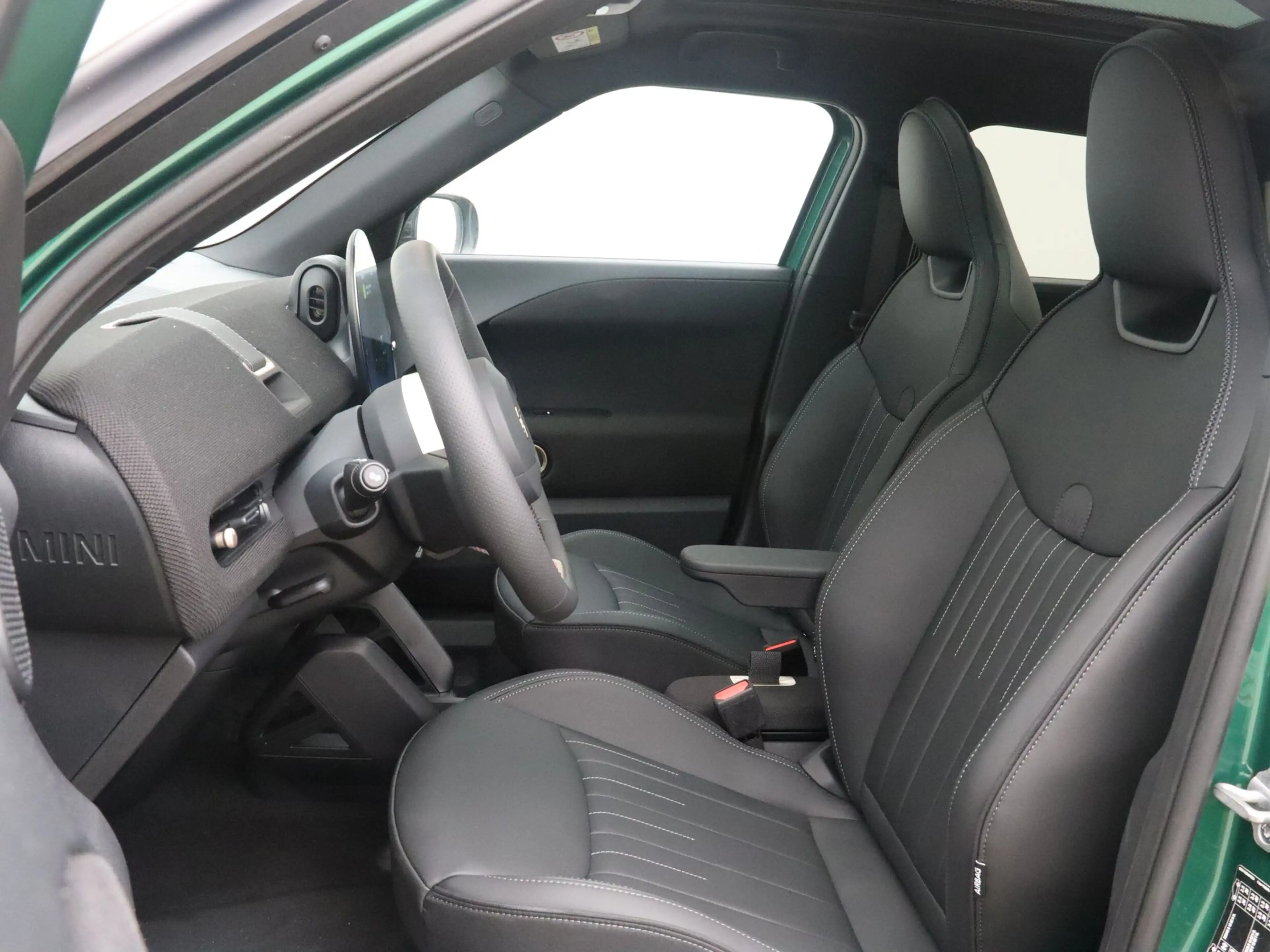 MINI Aceman SE John Cooper Works Pakket M PRIVATE LEASE EUR 61 — photo 5