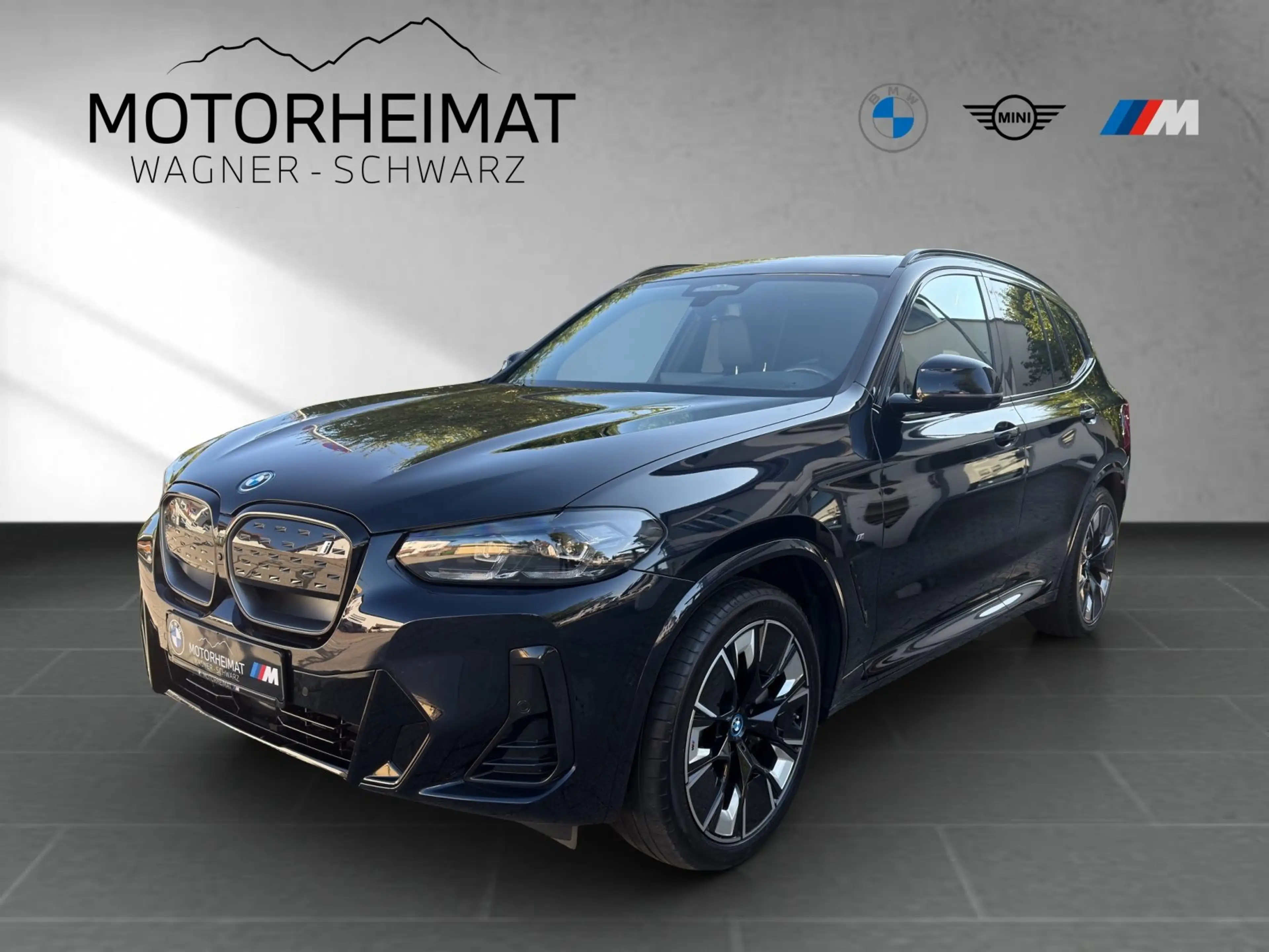 BMW iX3 Impressive AHK 360° Pano Shadow+