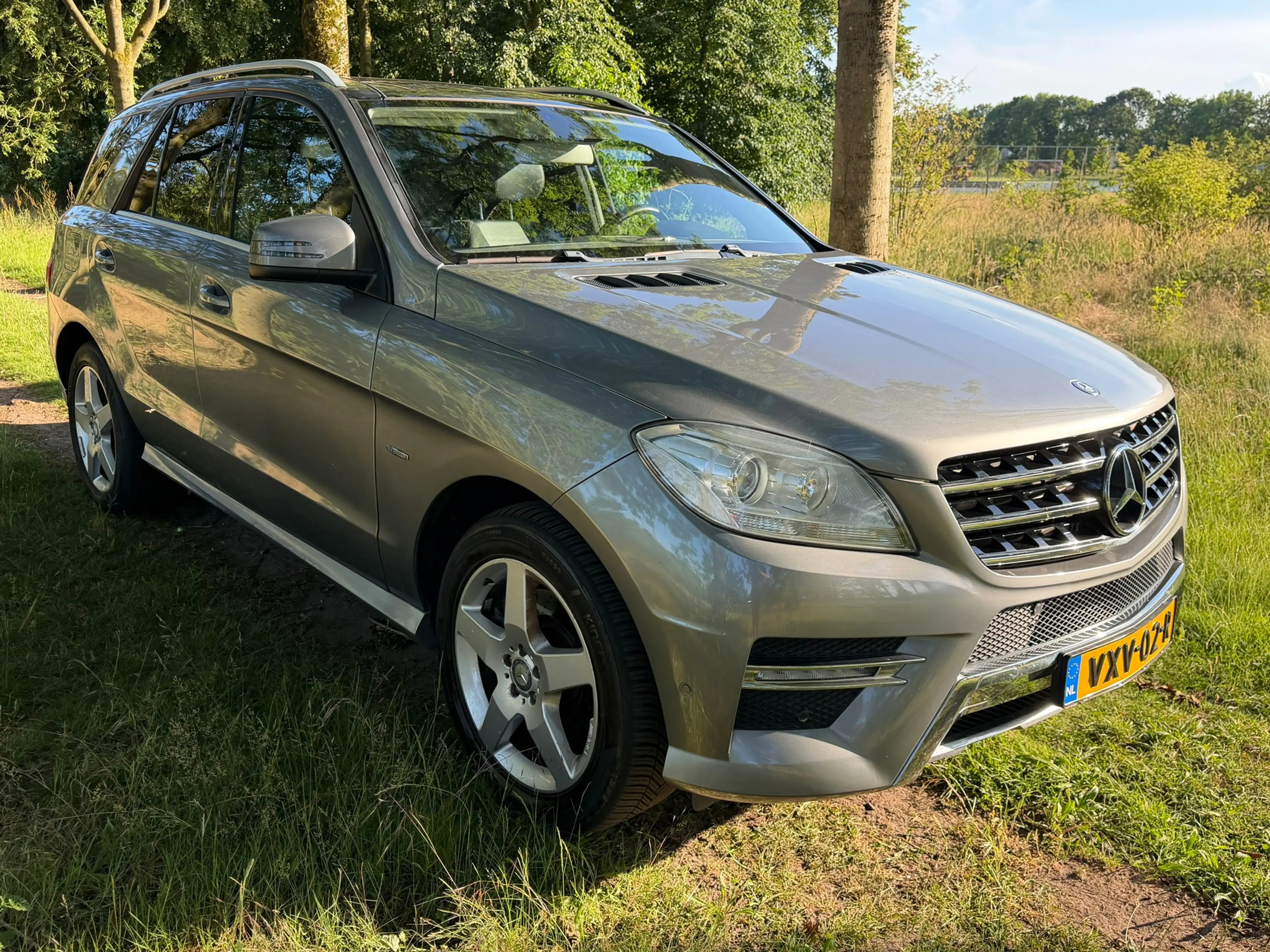 Mercedes-Benz ML 350 Marge 4MATIC 350 BlueTEC Edition 1 — photo 2