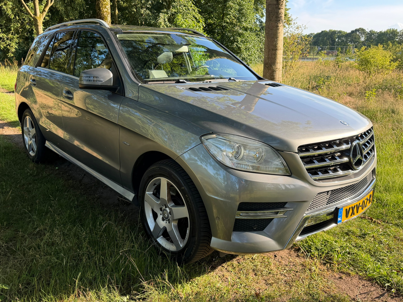 Mercedes-Benz ML 350 Marge 4MATIC 350 BlueTEC Edition 1 — photo 2