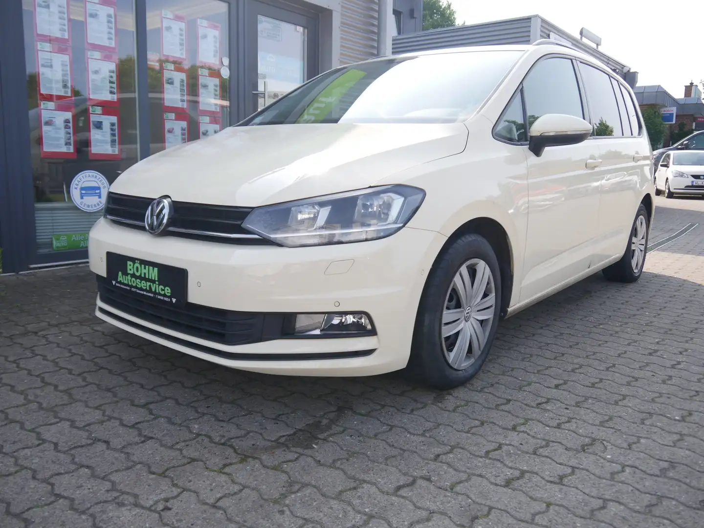 Volkswagen Touran 2.0 TDI SCR (BlueMotion Technology) Comfortline Beige - 2