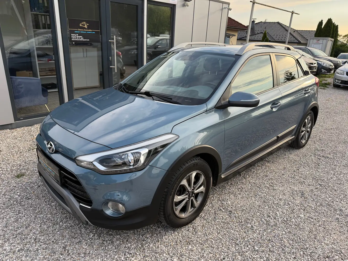 Hyundai i20 Active 1,0 T-GDI Start/Stopp Automatik Premium Bleu - 1