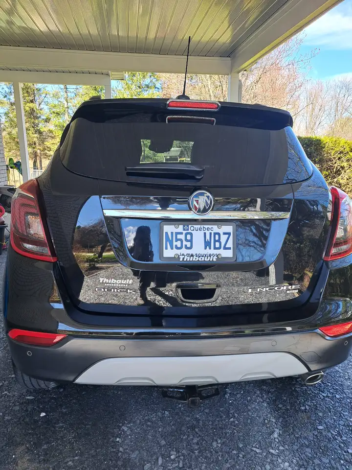 Buick Encore снимка Buick Encore