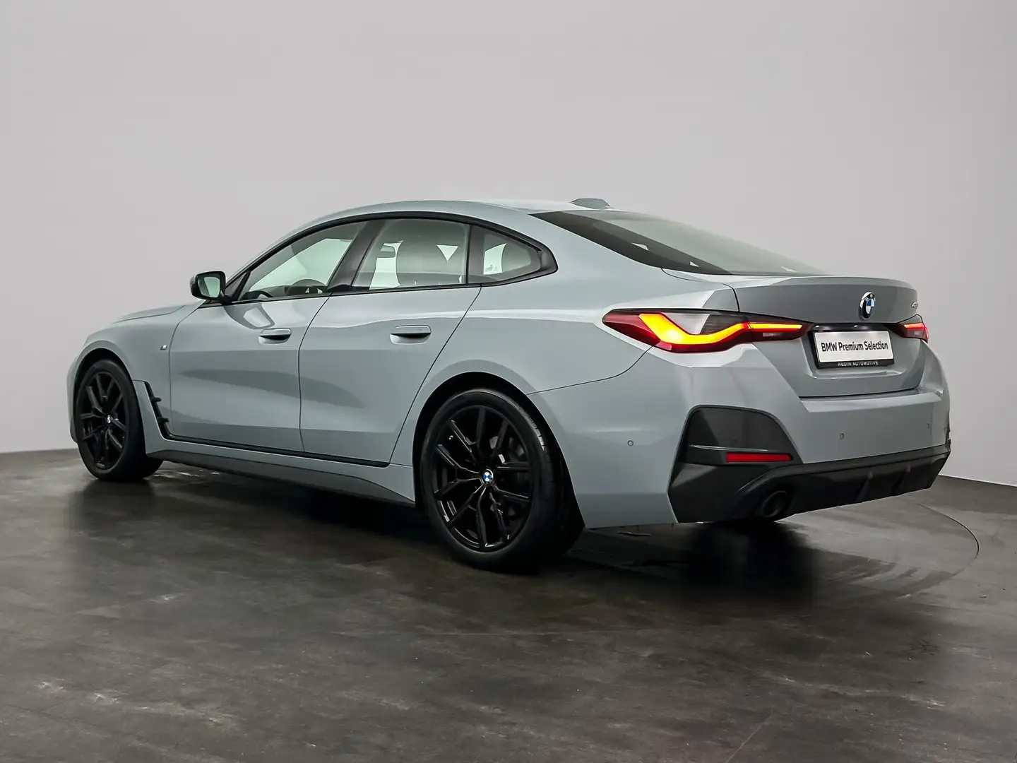BMW 420 4-serie Gran Coupé 420i Business Edition Plus | Mo Grigio - 2