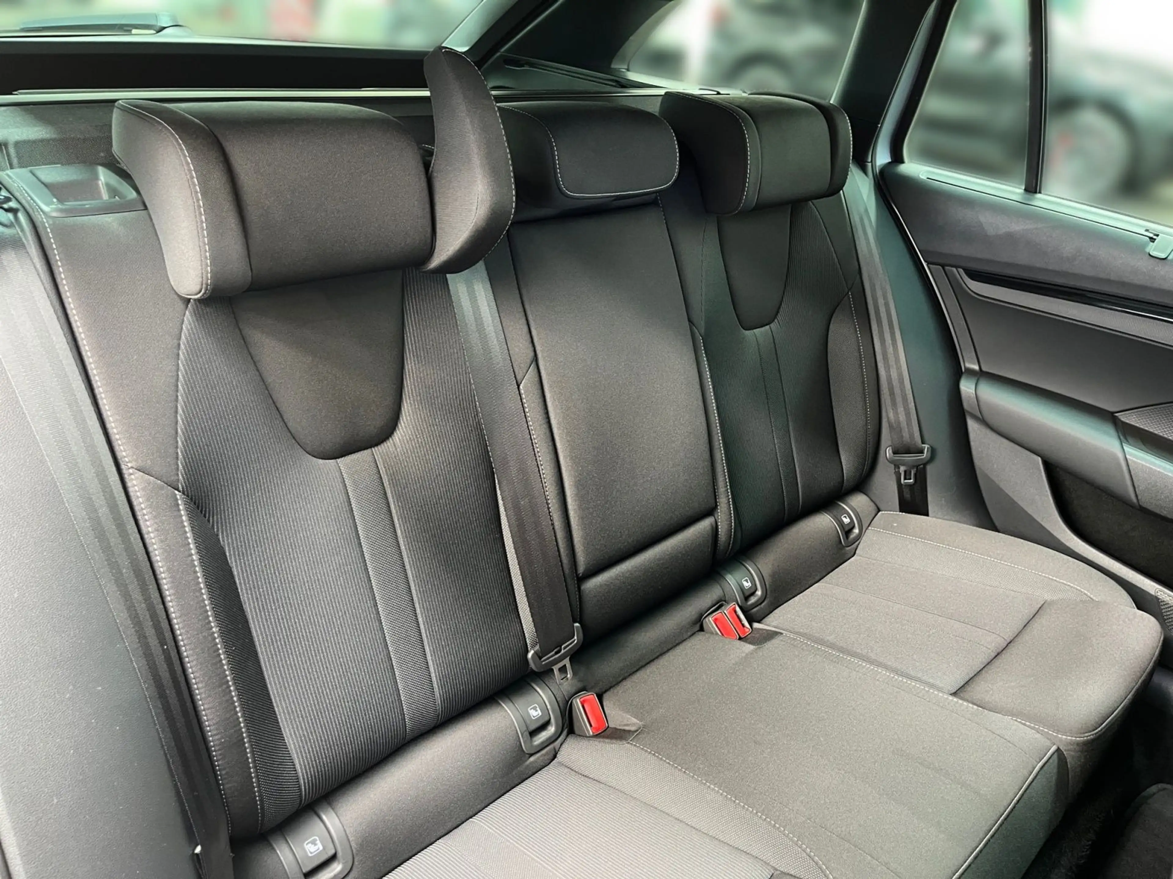Skoda Octavia Combi Sportline 1.4 TSI iV, STHZG/ACC/HU — photo 9
