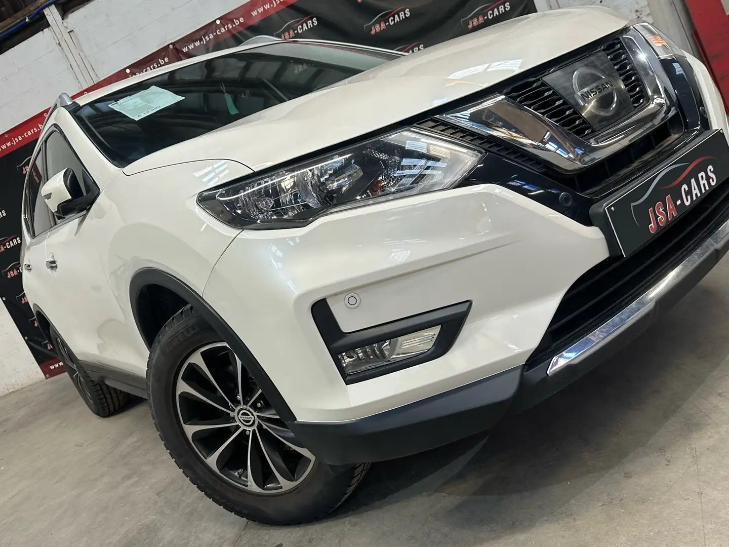 Nissan X-Trail 1.6 dCi 2WD N-Connecta/Navi/Pano/80000Km Wit - 2