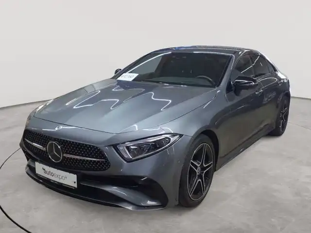 Mercedes-Benz CLS view 2