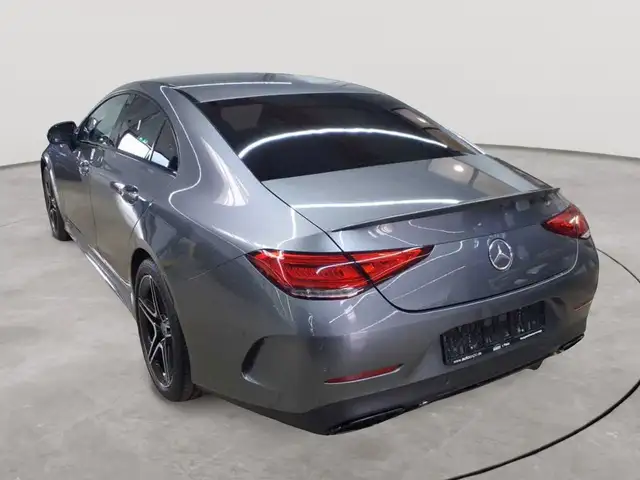 Mercedes-Benz CLS view 5
