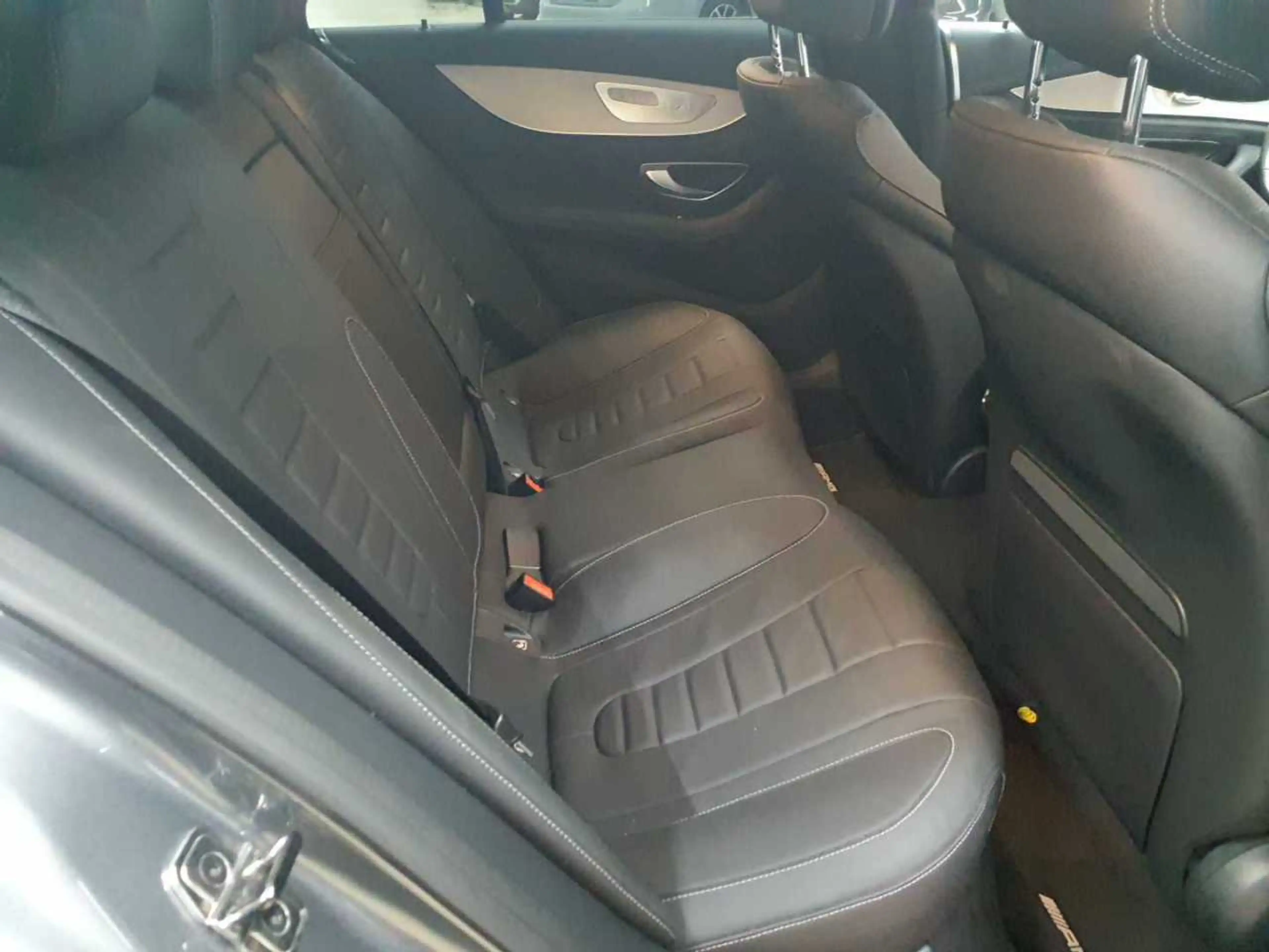 Mercedes-Benz CLS 300 CLS 300 d 4Matic 9G AMG Line AHK Burm — photo 14
