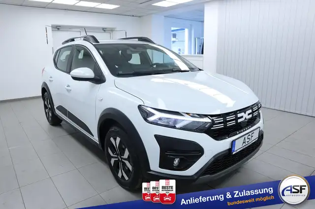 Dacia Sandero Stepway view 5