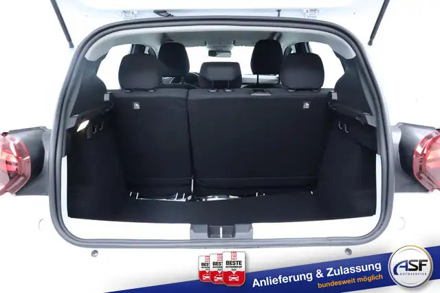 Dacia Sandero Stepway view 11