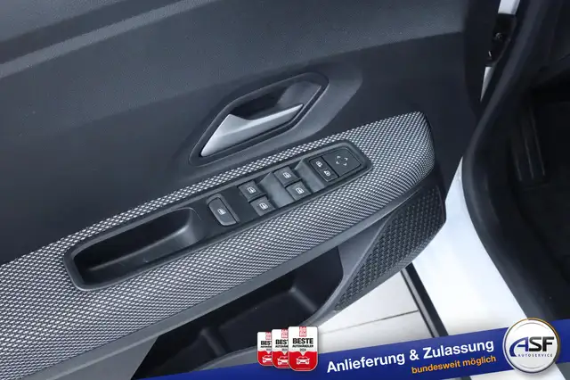 Dacia Sandero Stepway view 14