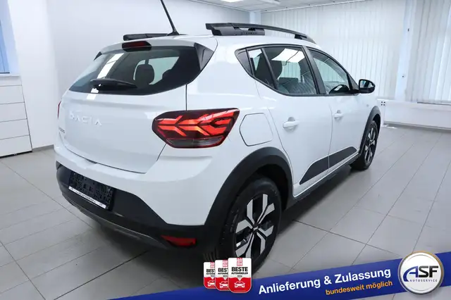 Dacia Sandero Stepway view 7