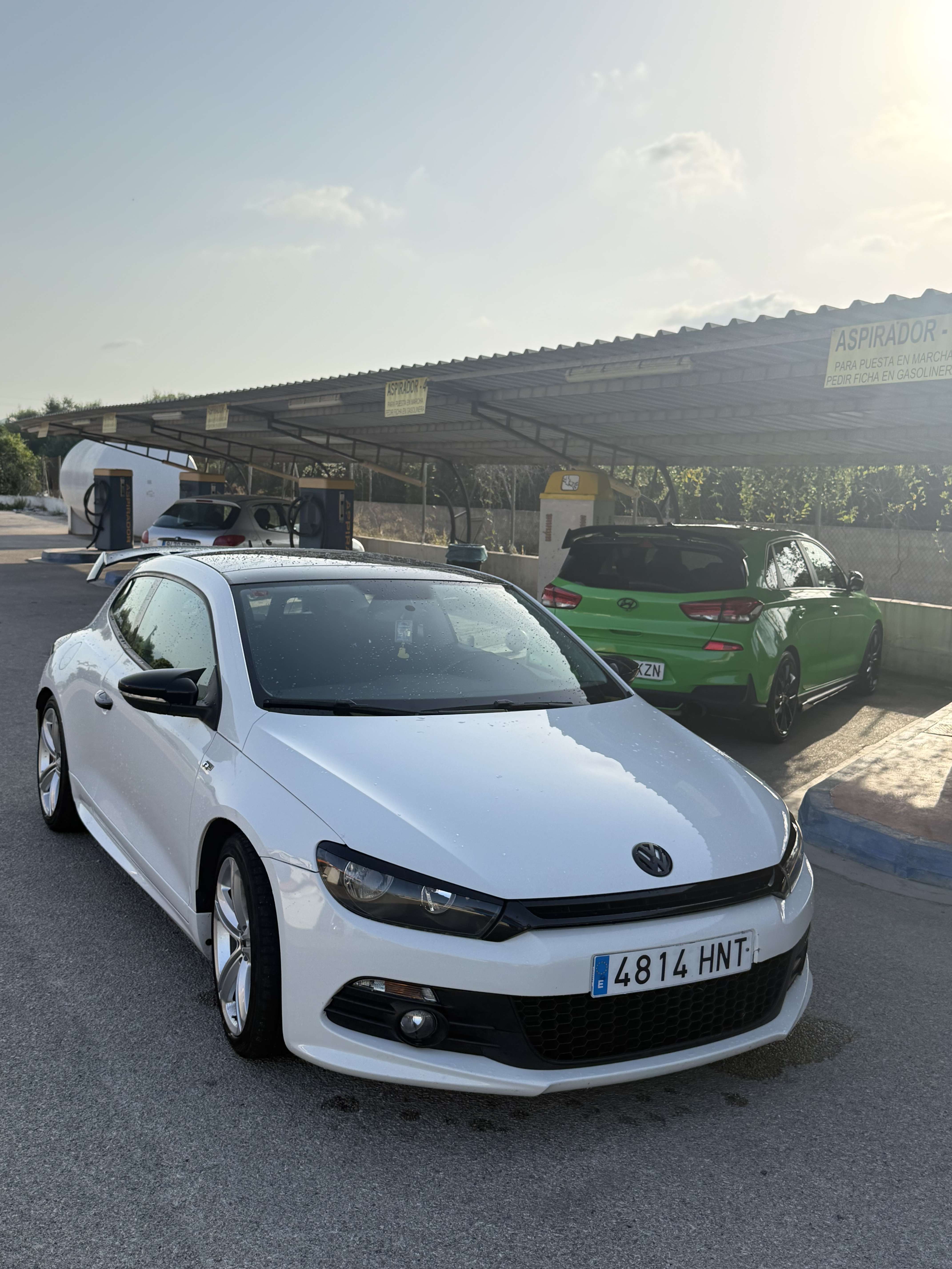 Volkswagen Scirocco 1.4 TSI R-Line Limited Edition - foto 1