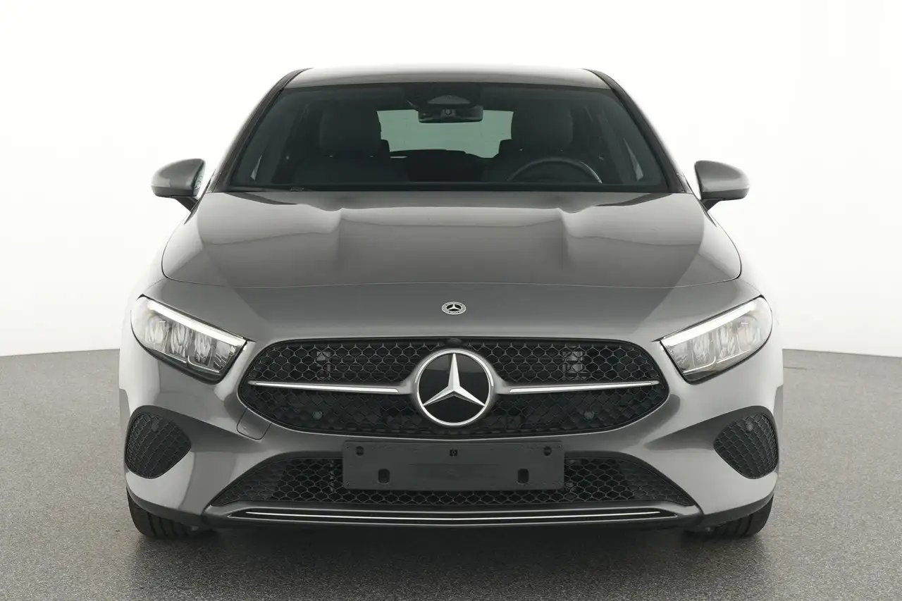 Mercedes-Benz A-Class Luxury Line, миниатюра 6