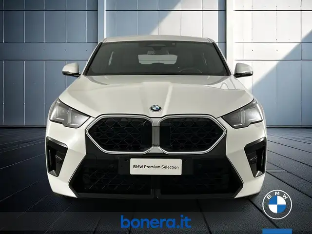 BMW X2 view 3