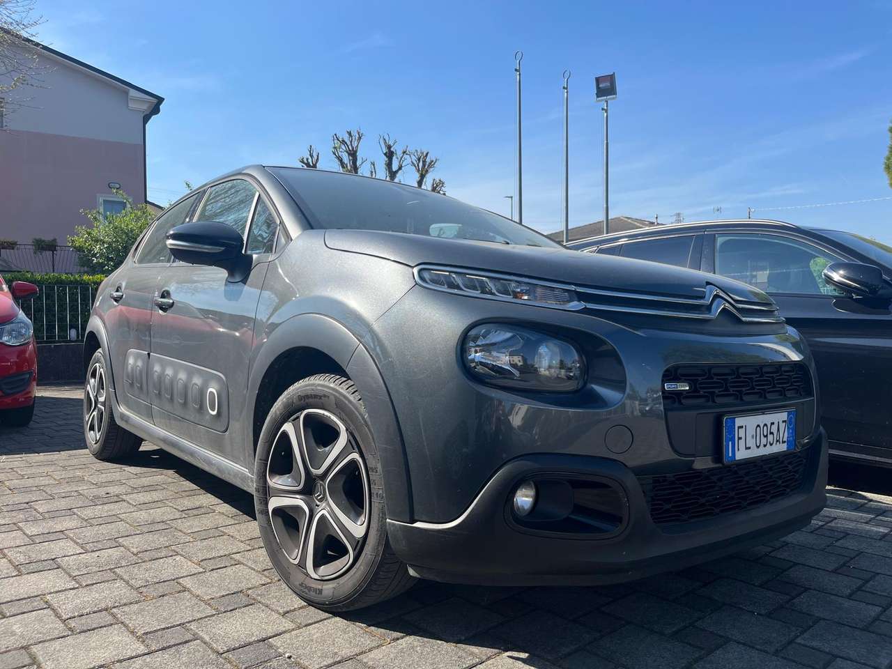 Citroen C3 C3 III 2017 1.2 puretech Shine 82cv