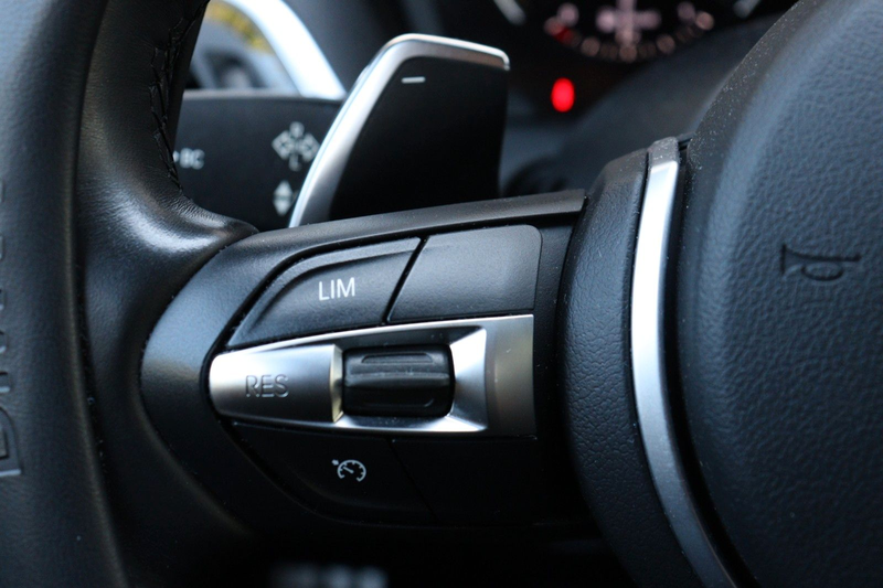 BMW 120 d Edition M Sport Shadow — photo 13