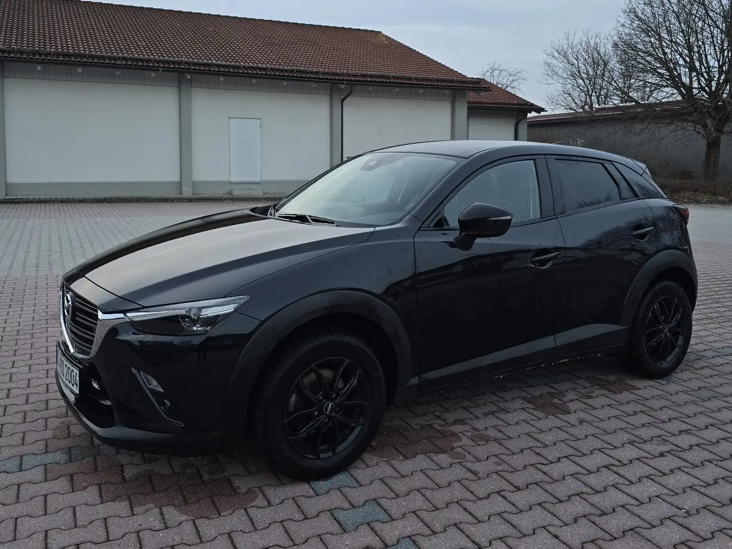 Mazda CX-3 SKYACTIV-G 121 FWD Drive Schwarz - 1