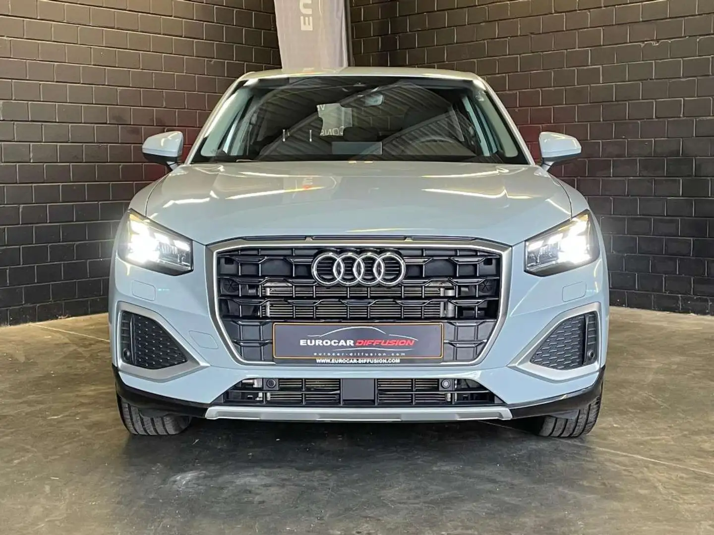 Audi Q2 35 advanced TFSI 150 CV S tronic ** Caméra ** Gris - 2