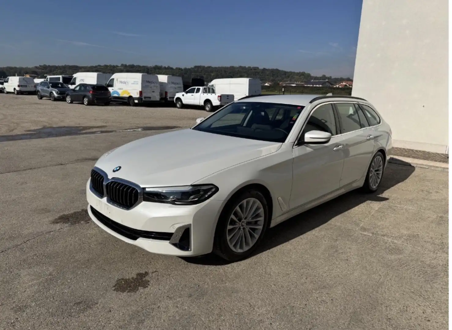 BMW 530 530d Touring mhev 48V xdrive Luxury auto * 183 Km Blanc - 1